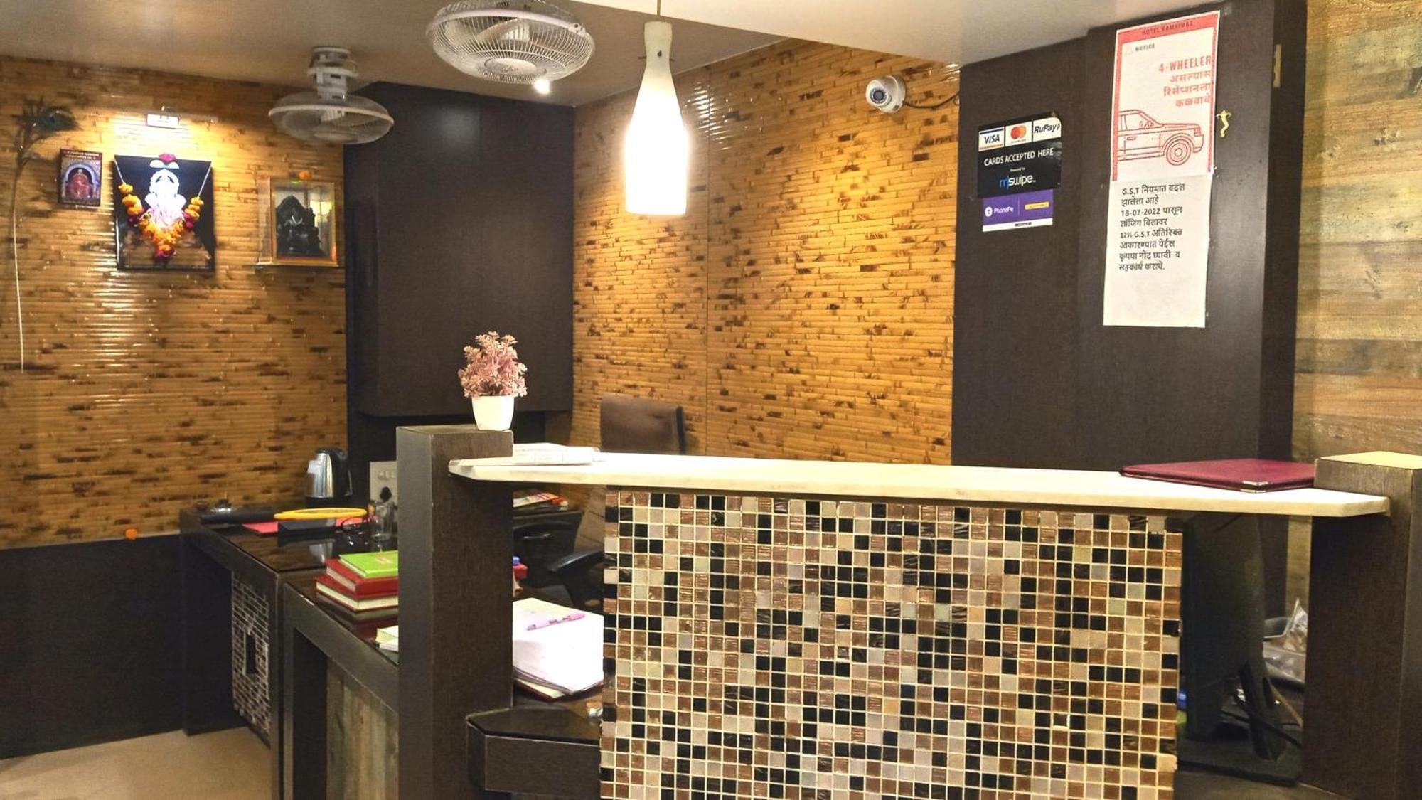 Hotel Ramniwas Jālgaon Екстериор снимка